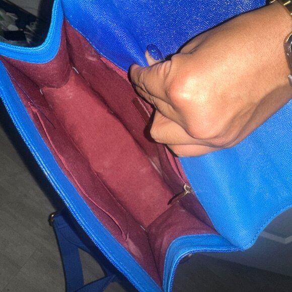 Chanel Blue Caviar leather crossbody bag - Picture 7 of 7